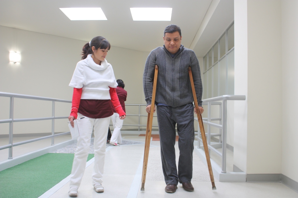El trabajo de los terapistas del IMSS va más allá del ejercicio.jpg